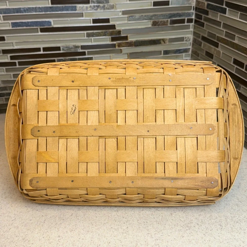 Longaberger 2005 Rectangular Serving Basket w/ Divided Protector & Lid 16.5